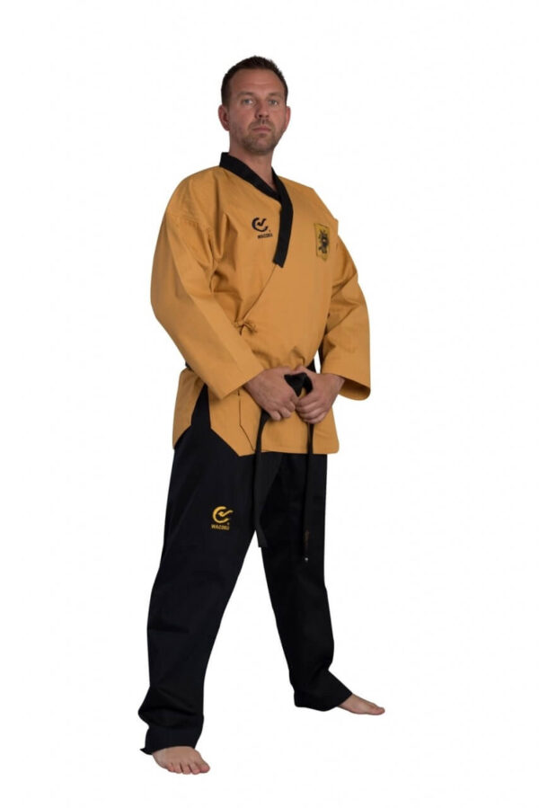 WACOKU WTF Taekwondoanzug POOMSAE Grandmaster
